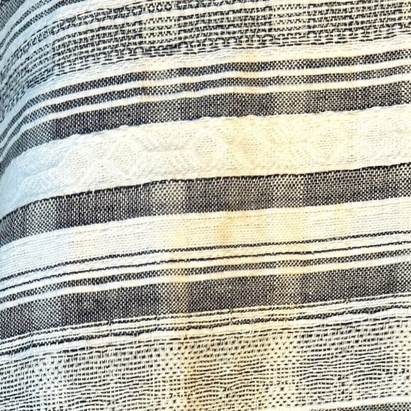 Anne Klein SZL Gray & White stripe linen Shirt Shacket Old Money Quiet Luxury - Picture 6 of 10